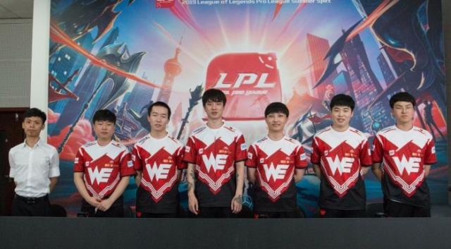 也是对未来 也是对未来