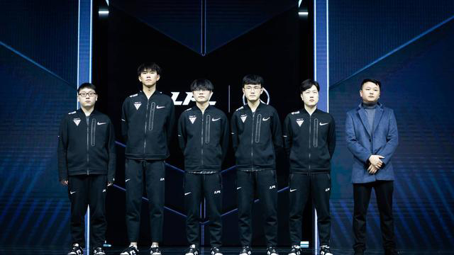 苏炳添以无 苏炳添以无