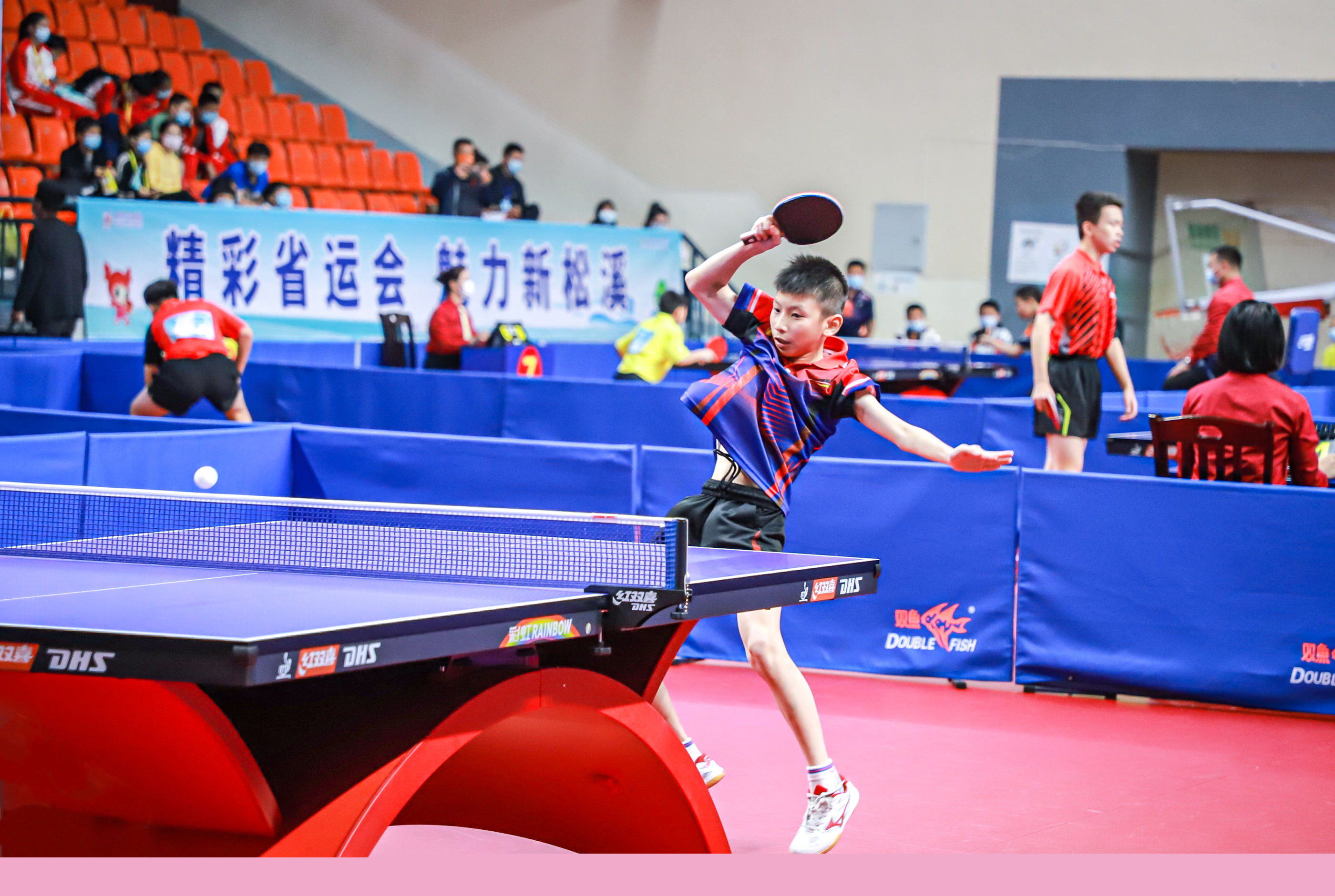 更得益于他 更得益于他