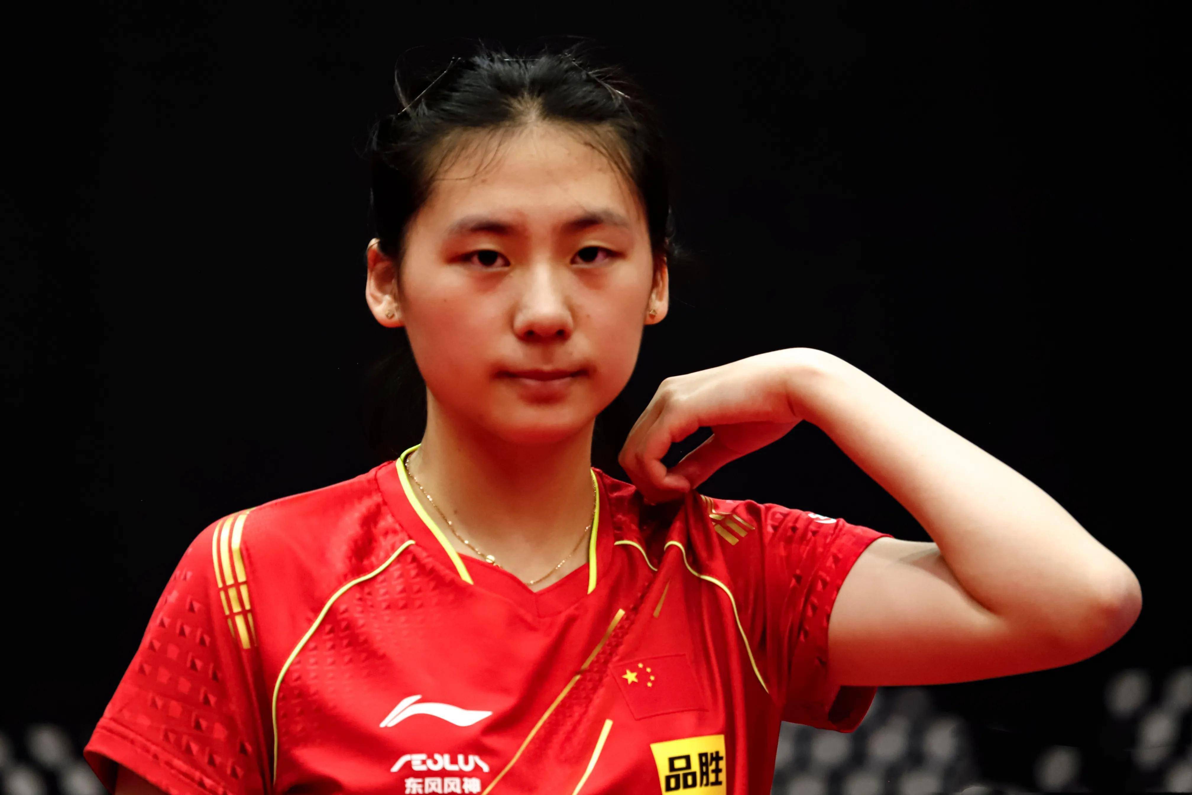 中场对抗 中场对抗